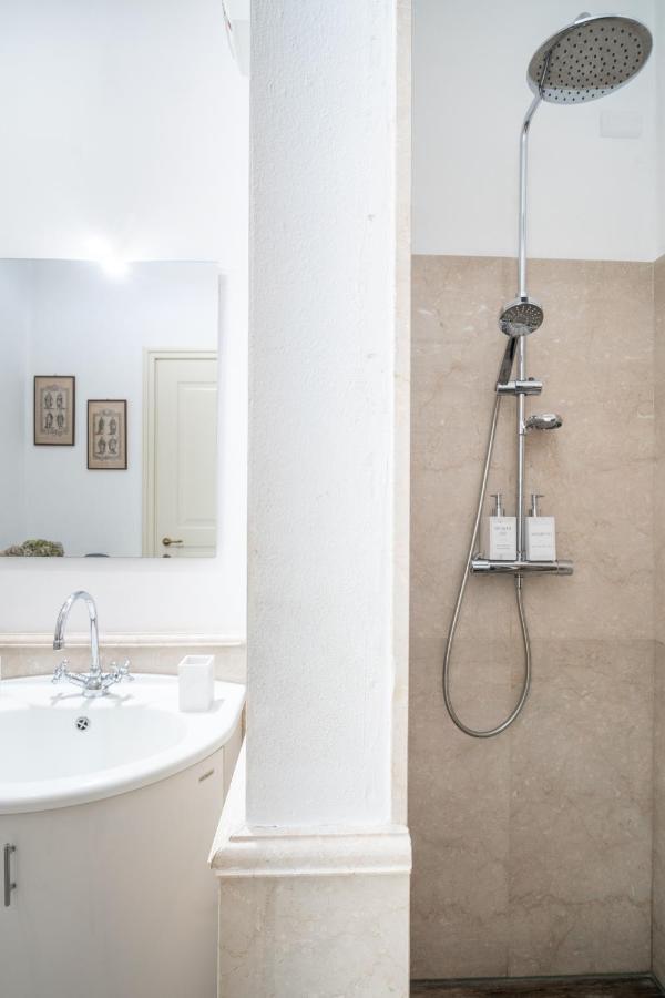 Casa Bea - Art And Prestige Apartment Бергамо Екстериор снимка
